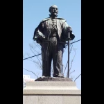 大友宗麟（大分駅前）（戦国時代の武将像コレクション）