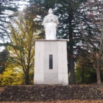 伊達政宗像（岩出山城址）（戦国時代の武将像コレクション）