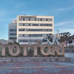 TOTTORIロゴモニュメント（鳥取市）（ロゴモニュメントのコレクション）